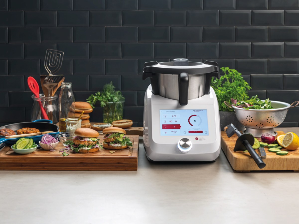 Monsieur Cuisine Smart von Lidl mit Lebensmitteln