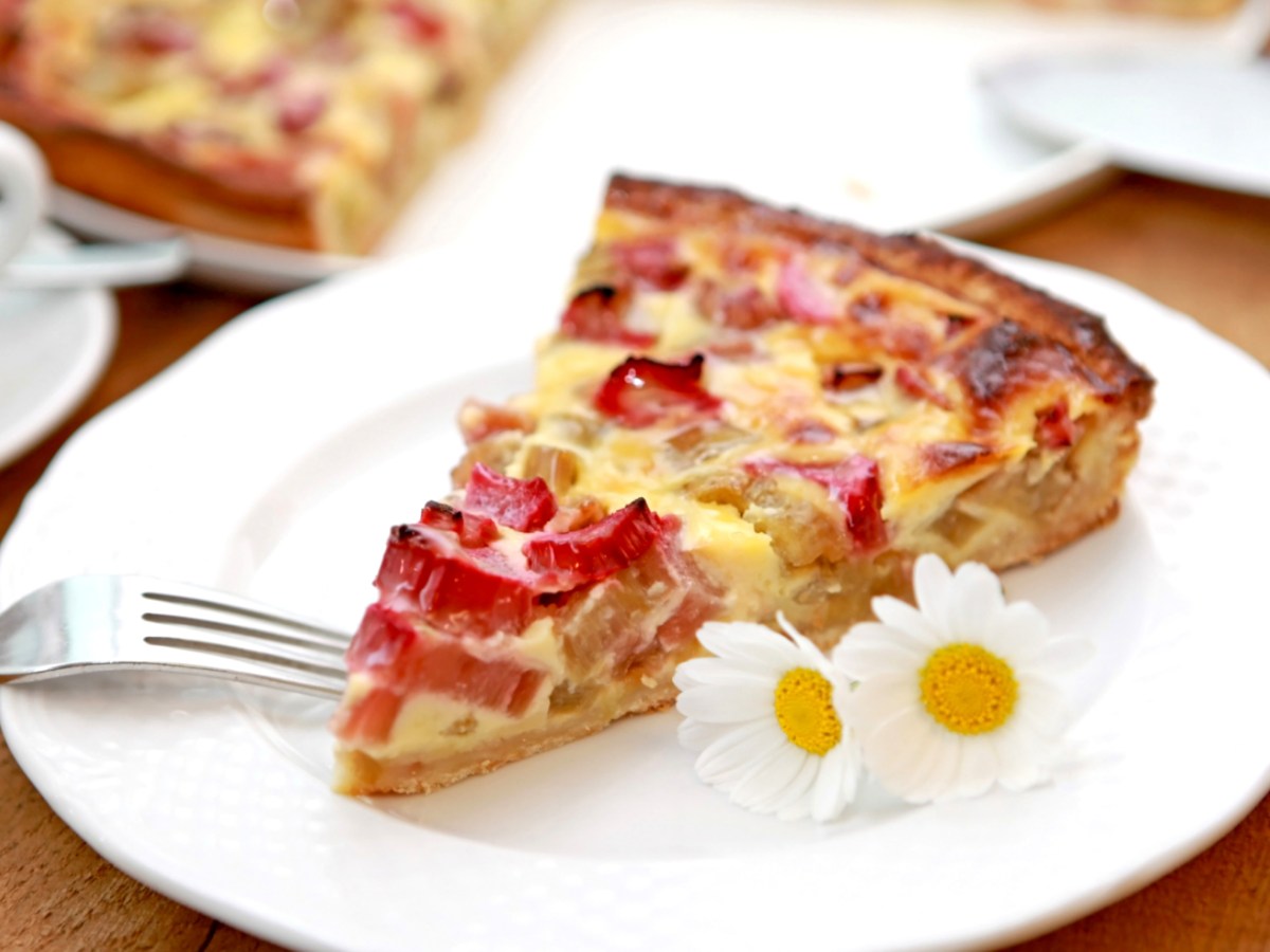 Rhabarber-Tarte mit Crème fraîche: Französische Frühlingsgrüße