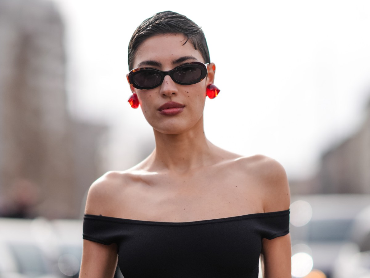 Faru mit kurzen Haaren