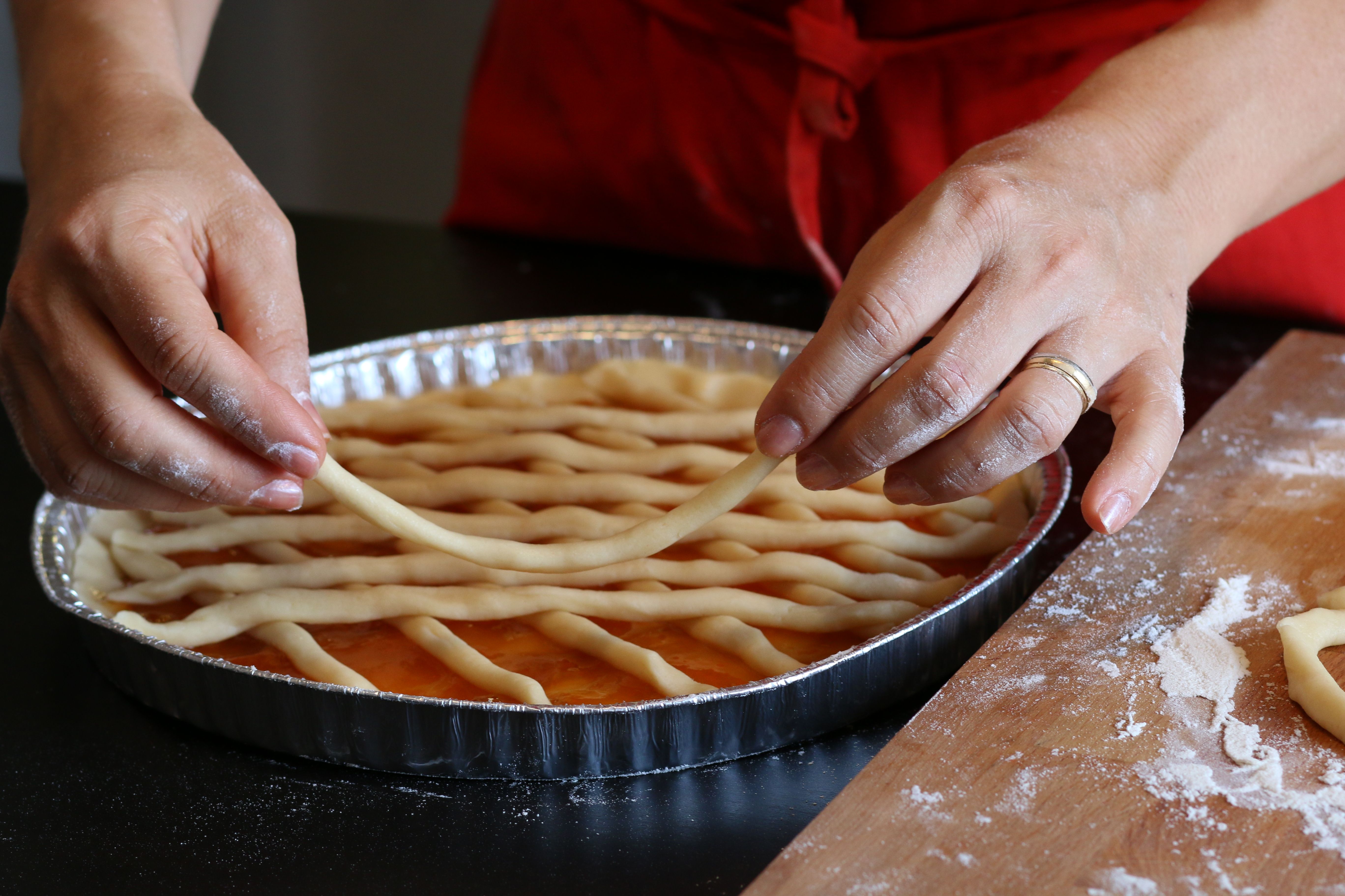 Aprikosen-Gittertarte backen