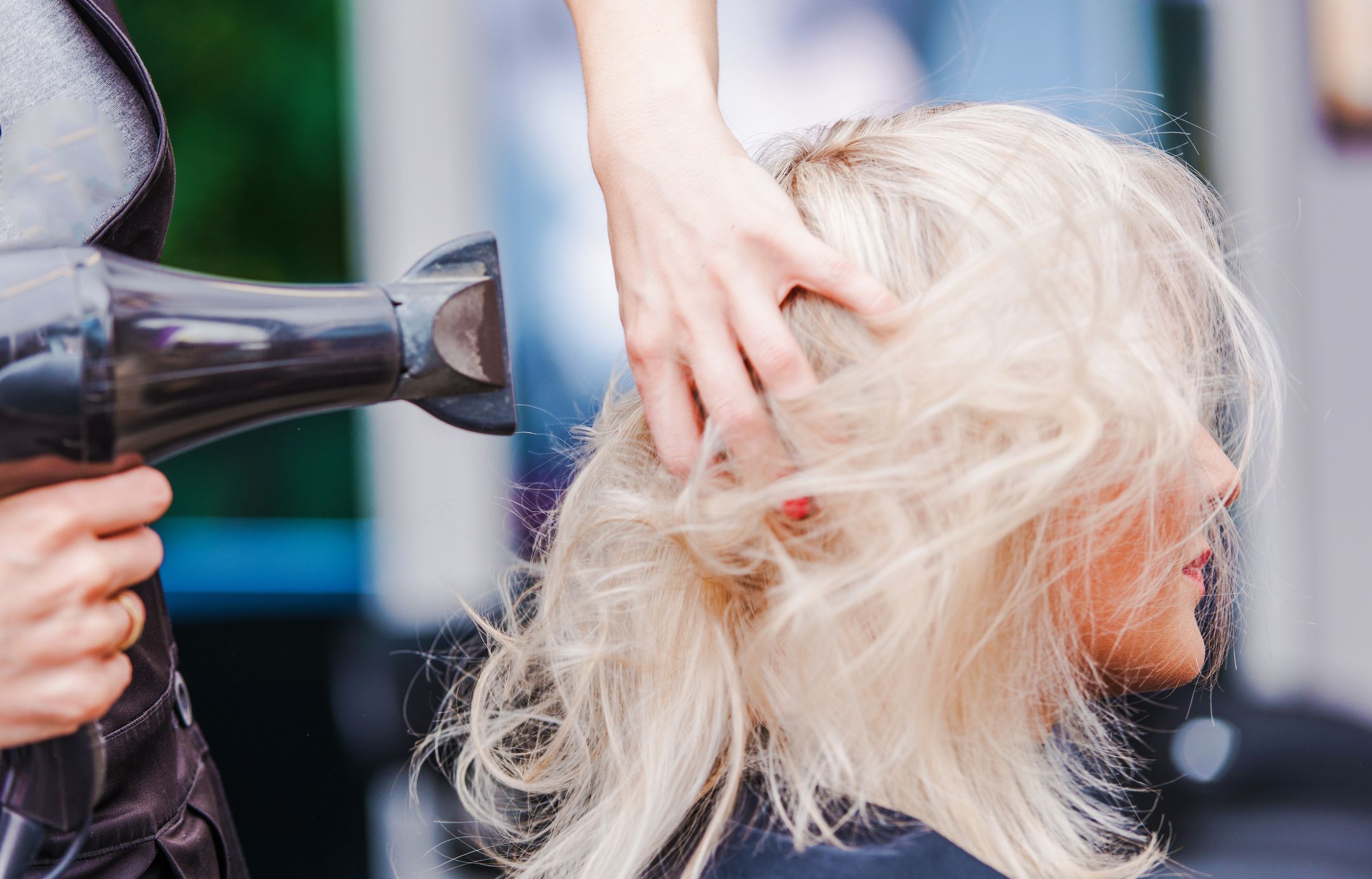 Blow Out beim Friseur