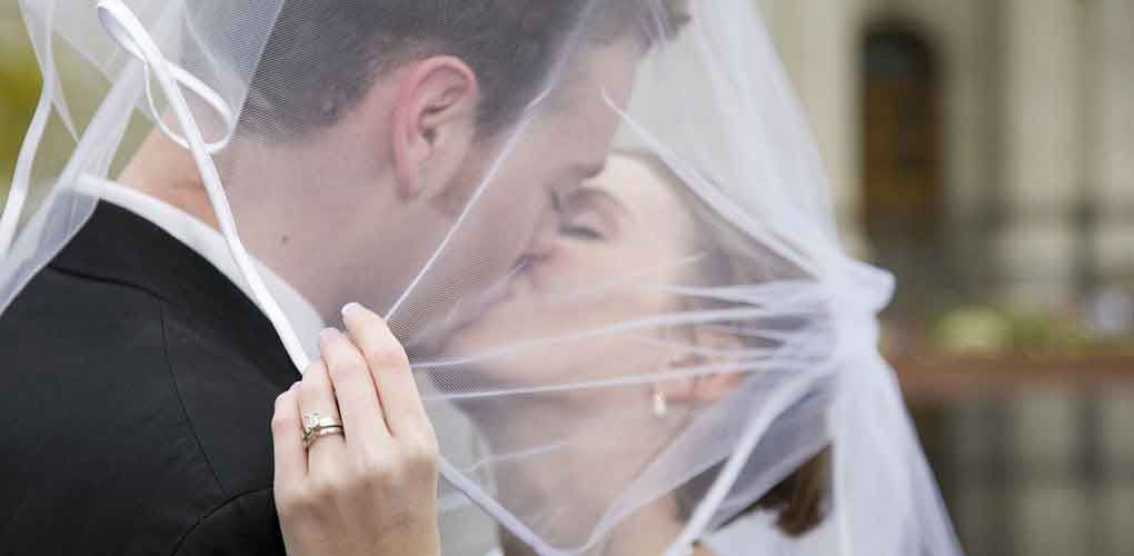 Fürbitten für die Hochzeit: auf das Glück des Paares!