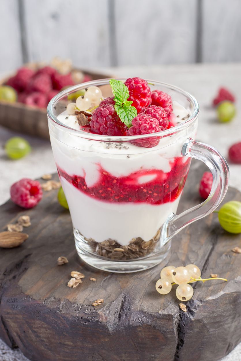 Dessert im Glas: No-Bake-Cheesecake mit Himbeeren