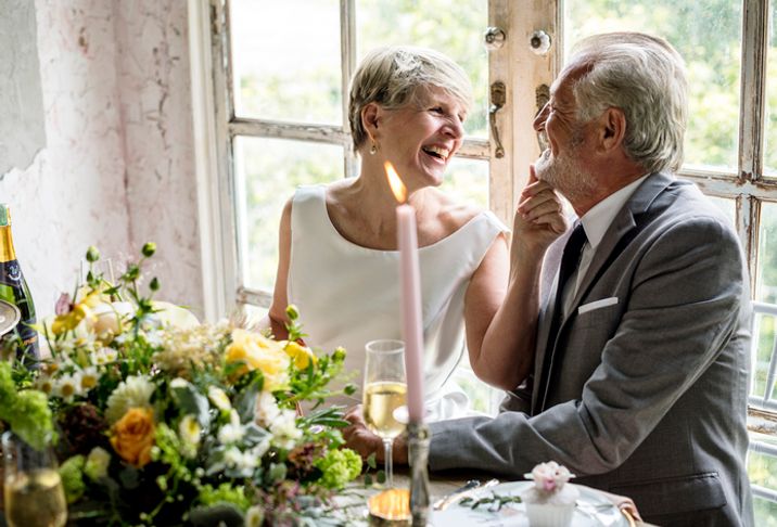 Die Goldene Hochzeit ist ein ganz besonderer feierlicher Anlass.