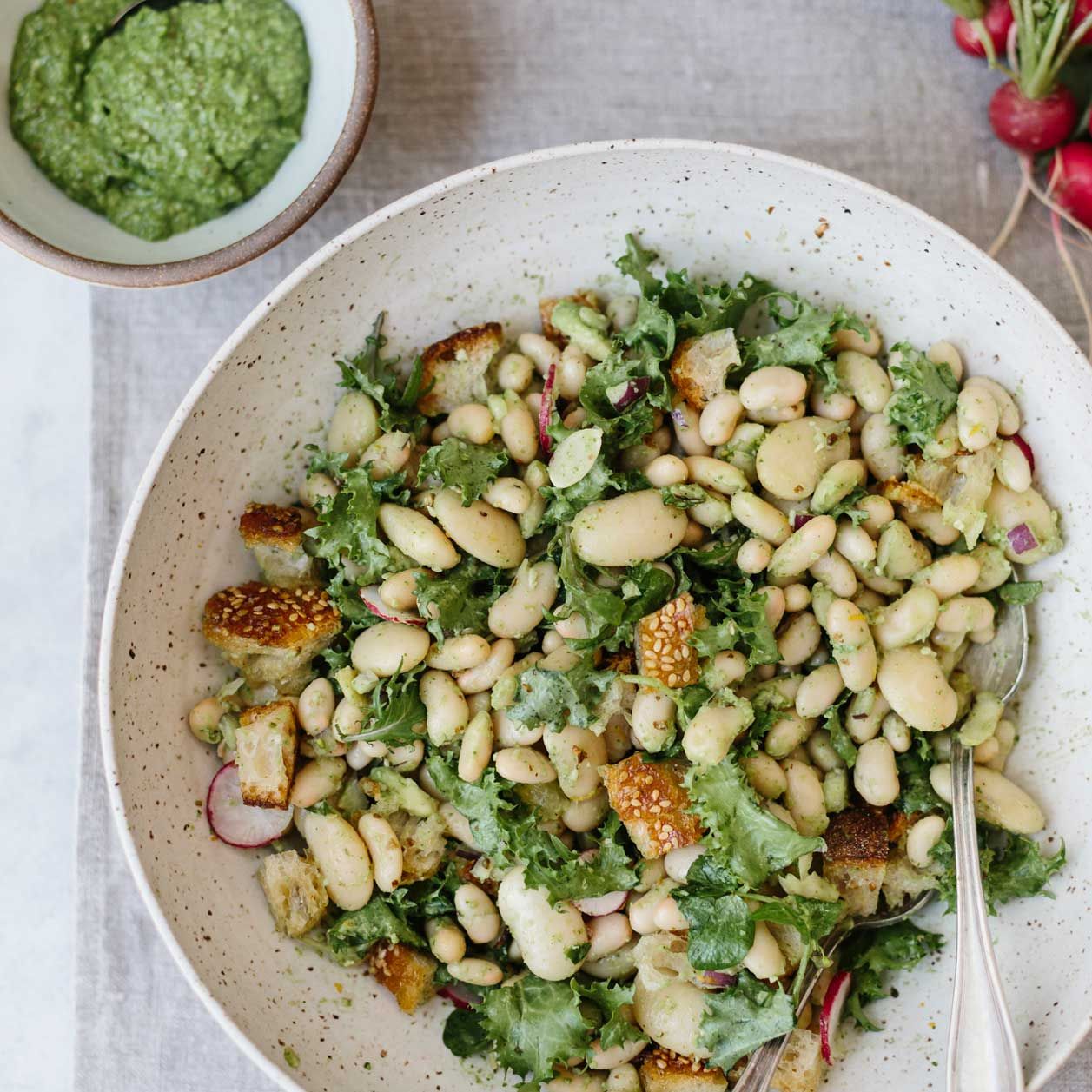 Vegetarische Lebensmittel mit viel Eisen: Hülsenfrüchte wie Bohnen