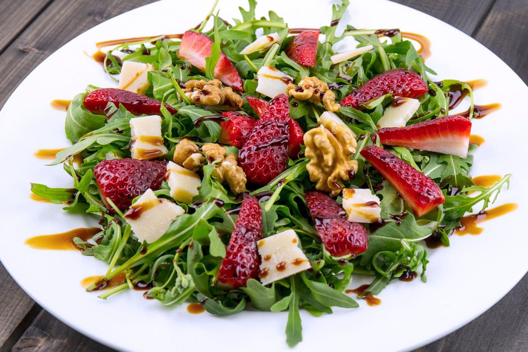 Gerichte zum Abnehmen: Erdbeere mit Rucola