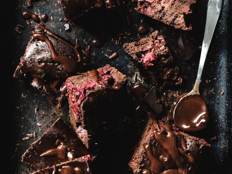 Schokokuchen mal anders: Brownies mit Beeren