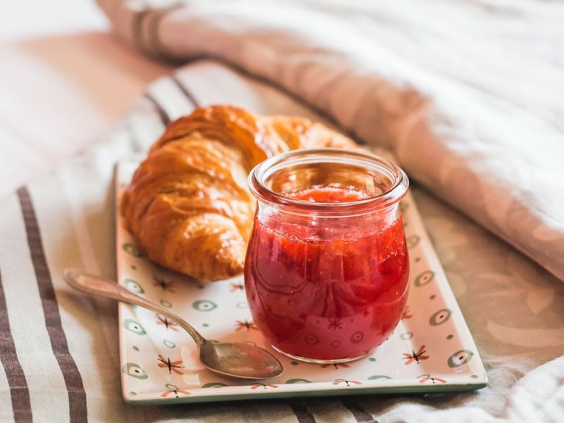 So einfach könnt ihr Marmelade selber machen