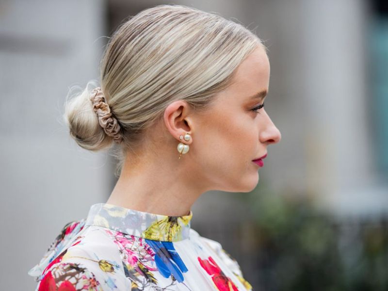 Die schönsten Frisuren mit Scrunchie