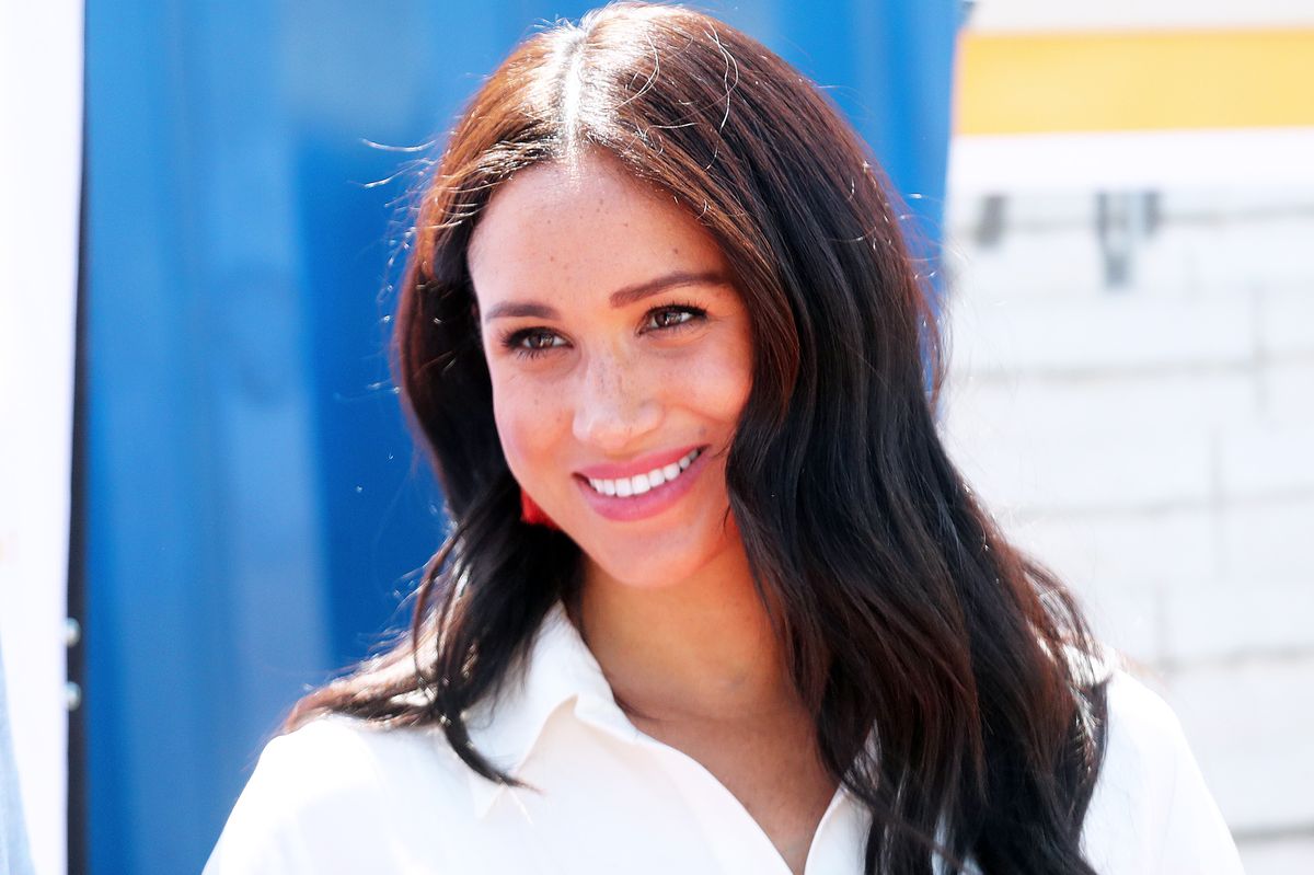 Meghan Markle trägt das perfekte Sommerkleid