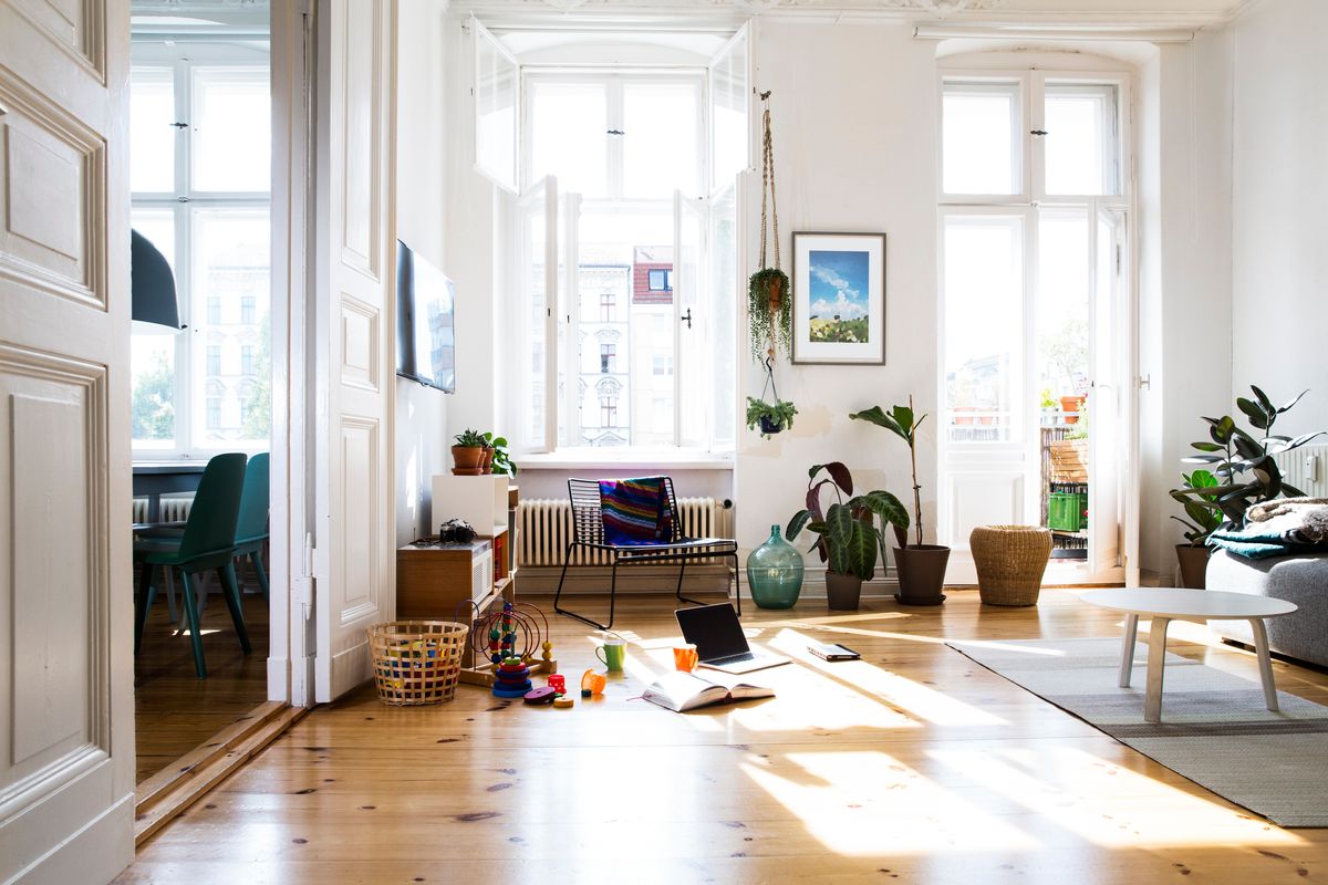 Parkett reinigen: Die gr&ouml;&szlig;ten Fehler bei der Pflege