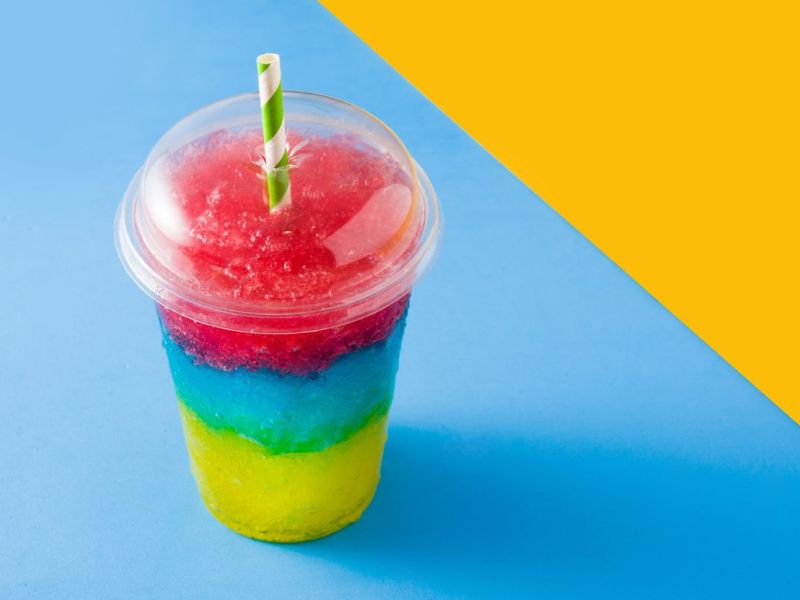 Slush-Eis selber machen: Anleitung für Slushies ohne Maschine