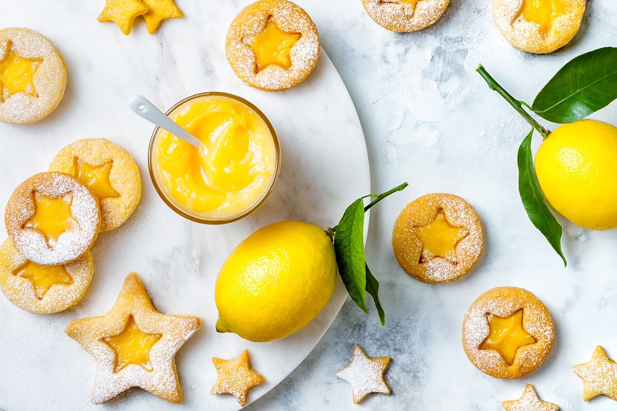 Zitronenplätzchen: Rezept mit selbstgemachter Lemon Curd