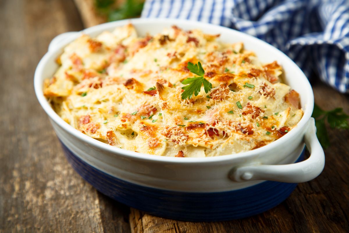 Cremiges Nudelgratin: Schnelles Mittagessen in unter 30 Minuten