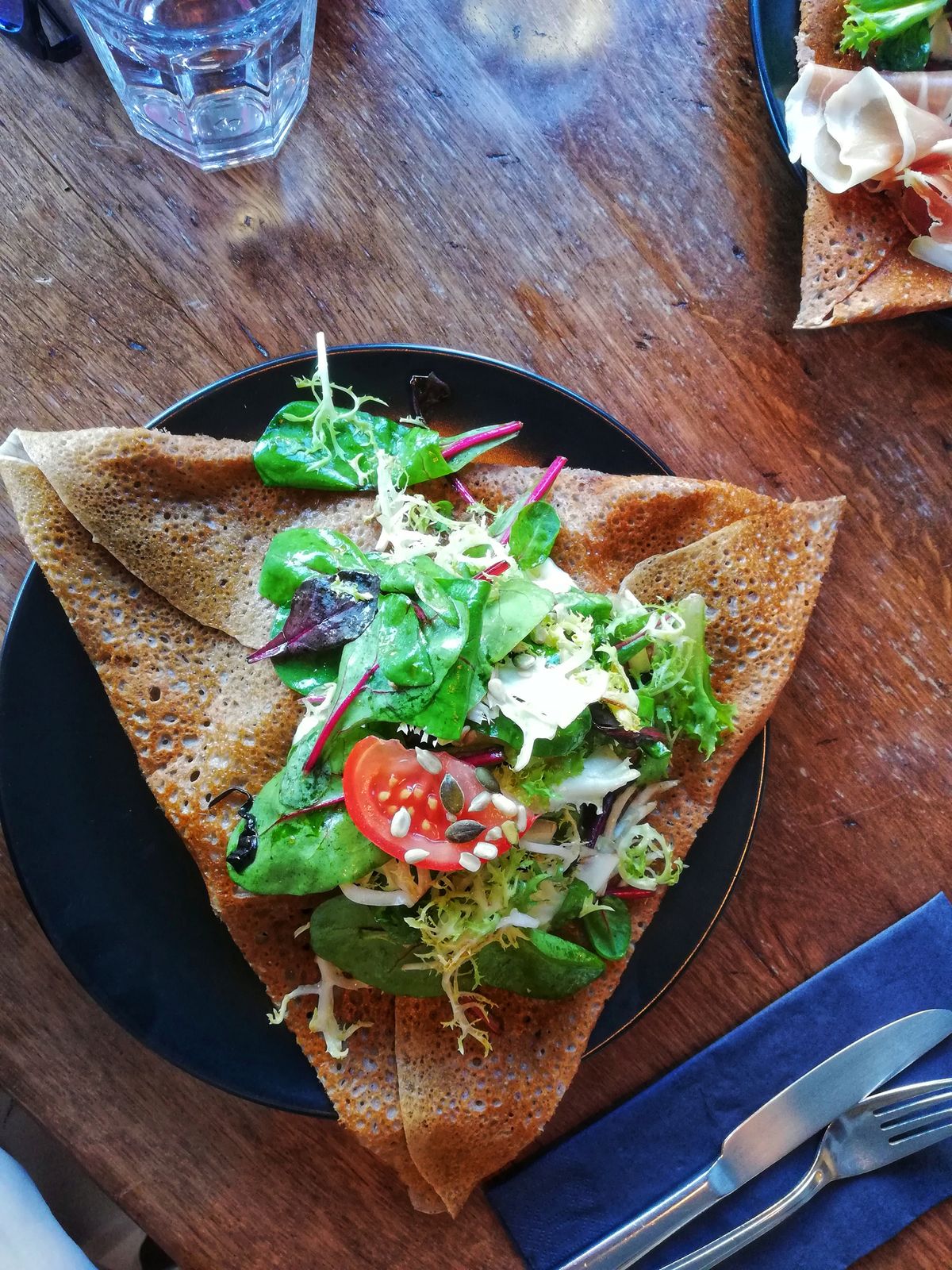 Herzhafter Pfannkuchen: Original französisches Rezept für Galette