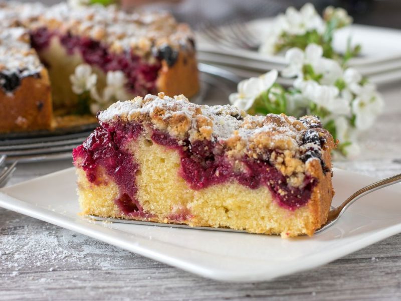 Marmeladenkuchen vom Blech: Leckeres Rezept mit Streuseln