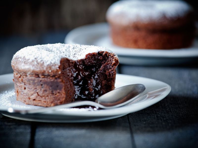 Schokoladen-Soufflé mit weichem Kern: Himmlisches Rezept