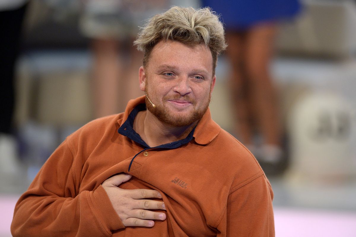 Menowin Fröhlich: DSDS-Star wird zum 6. Mal Vater