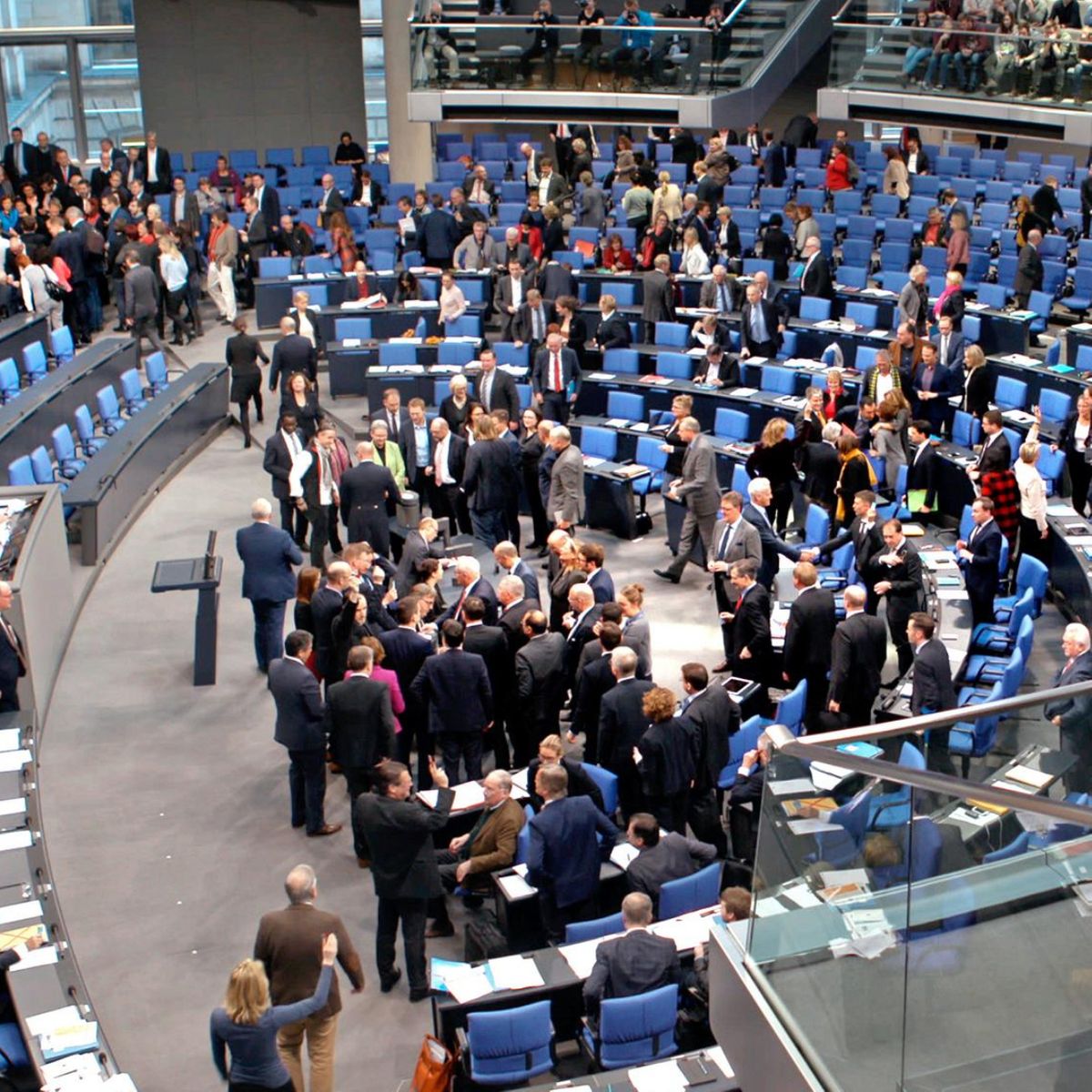 Corona-Genesenenstatus: Für Bundestag weiterhin 6 Monate