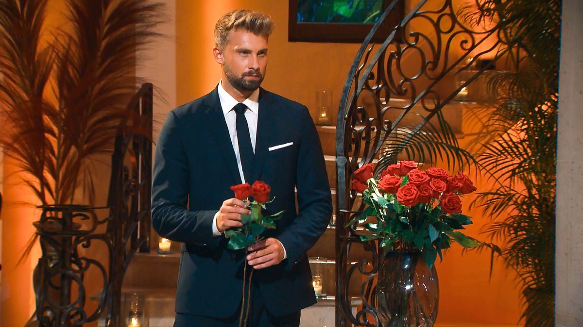 Bachelor-Skandal: War Kuss mit Emily Anweisung von der Regie?