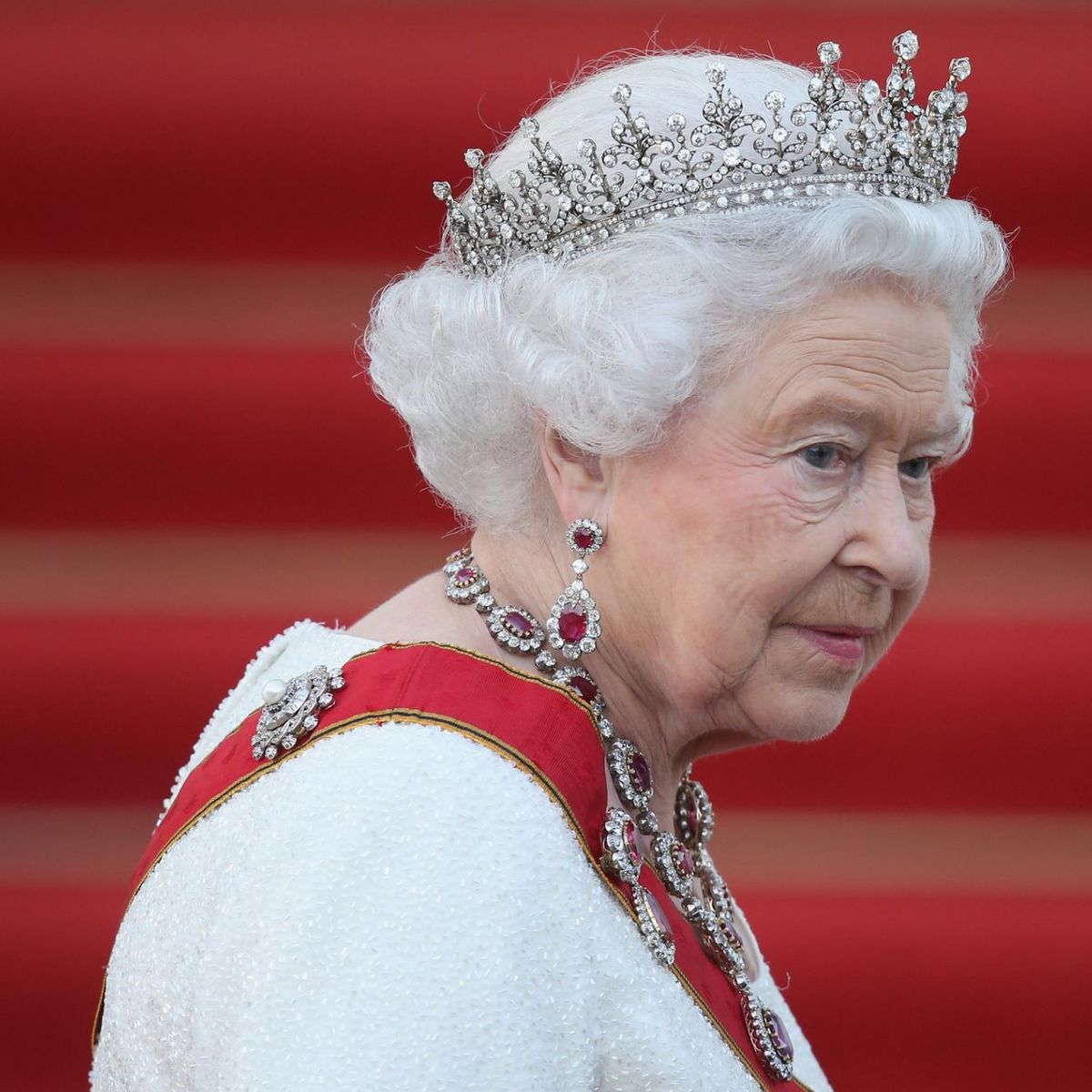 Sorge um Queen Elizabeth II: Palast sagt ihre Termine ab!