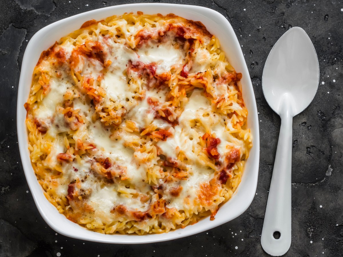 Orzo-Nudelauflauf: Dein neues Lieblingsrezept für faule Feierabende