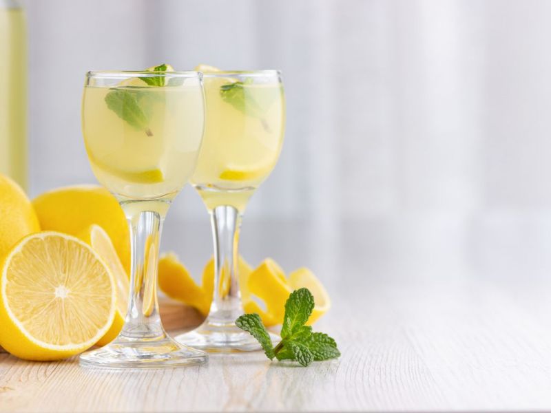 Limoncello Tonic