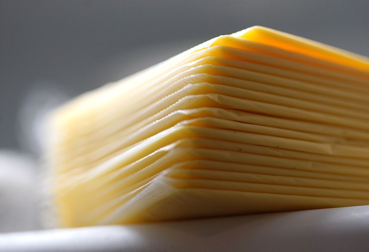 Bild von einem Stapel Käsescheiben