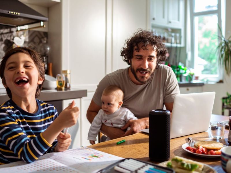 Kindergelderhöhung 2023: So viel mehr bekommen Familien