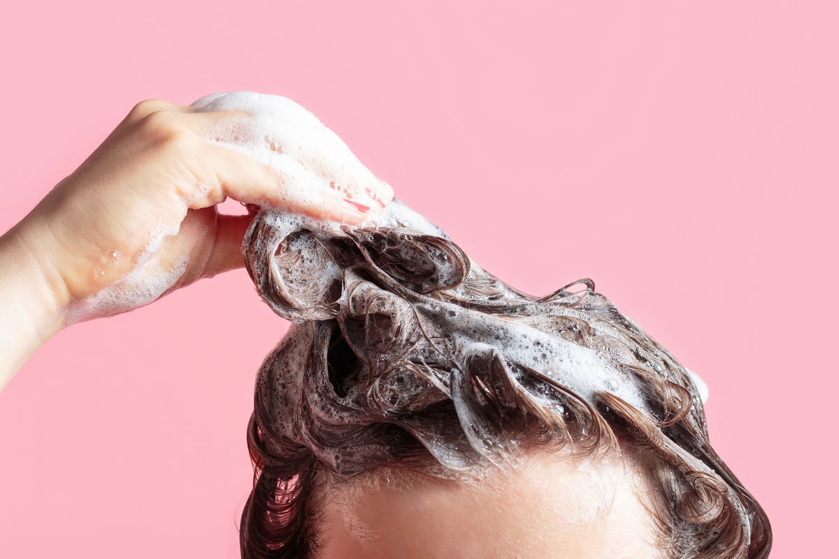 Shampoo regelmäßig wechseln: Wichtig oder sinnlos?