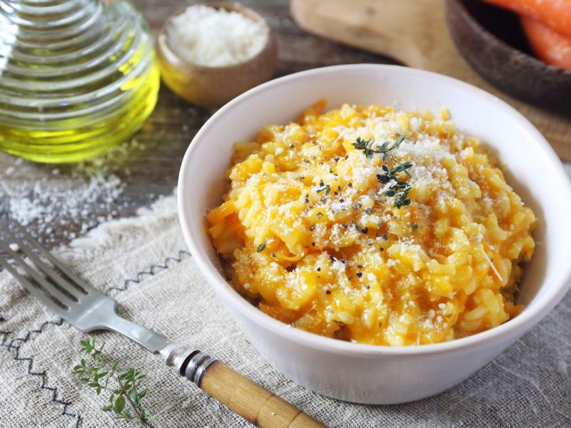 Möhrenrisotto ohne Wein: Feines Rezept mit tollem Aroma