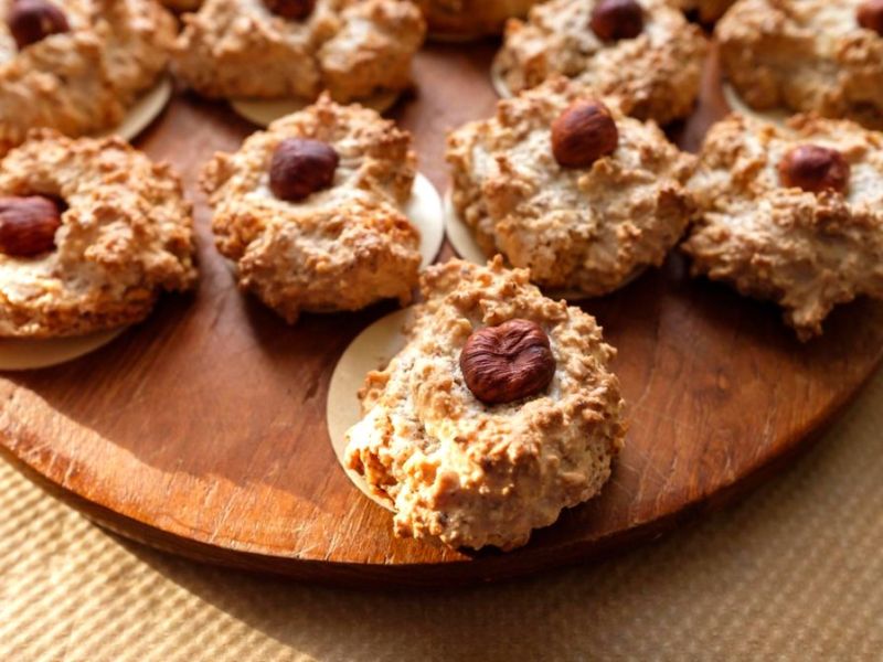 Nussmakronen: Rezept für leckeres Gebäck