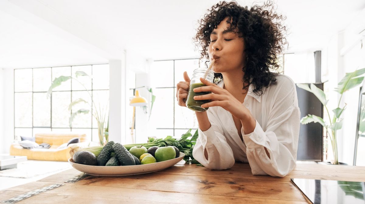 Sirtfood-Methode: Wie du körpereigene Sirtuine aktivierst, um abzunehmen