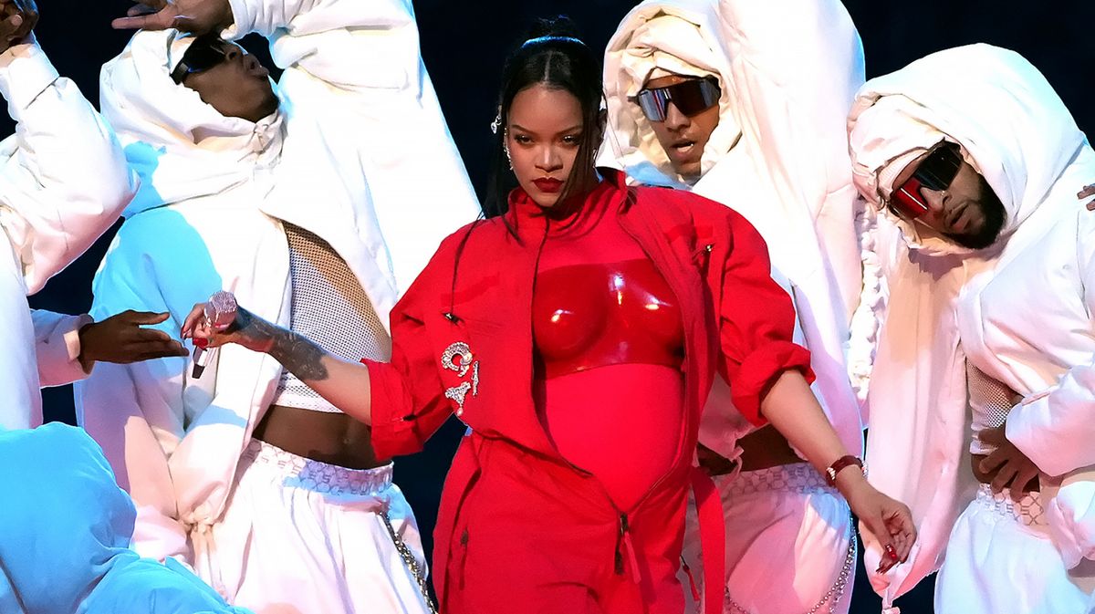 Baby-News beim Super Bowl: Rihanna überrascht mit Babybauch