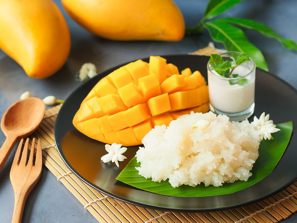 Sticky Rice mit Mango und Kokossoße: Dessert-Idee aus Thailand - gofeminin