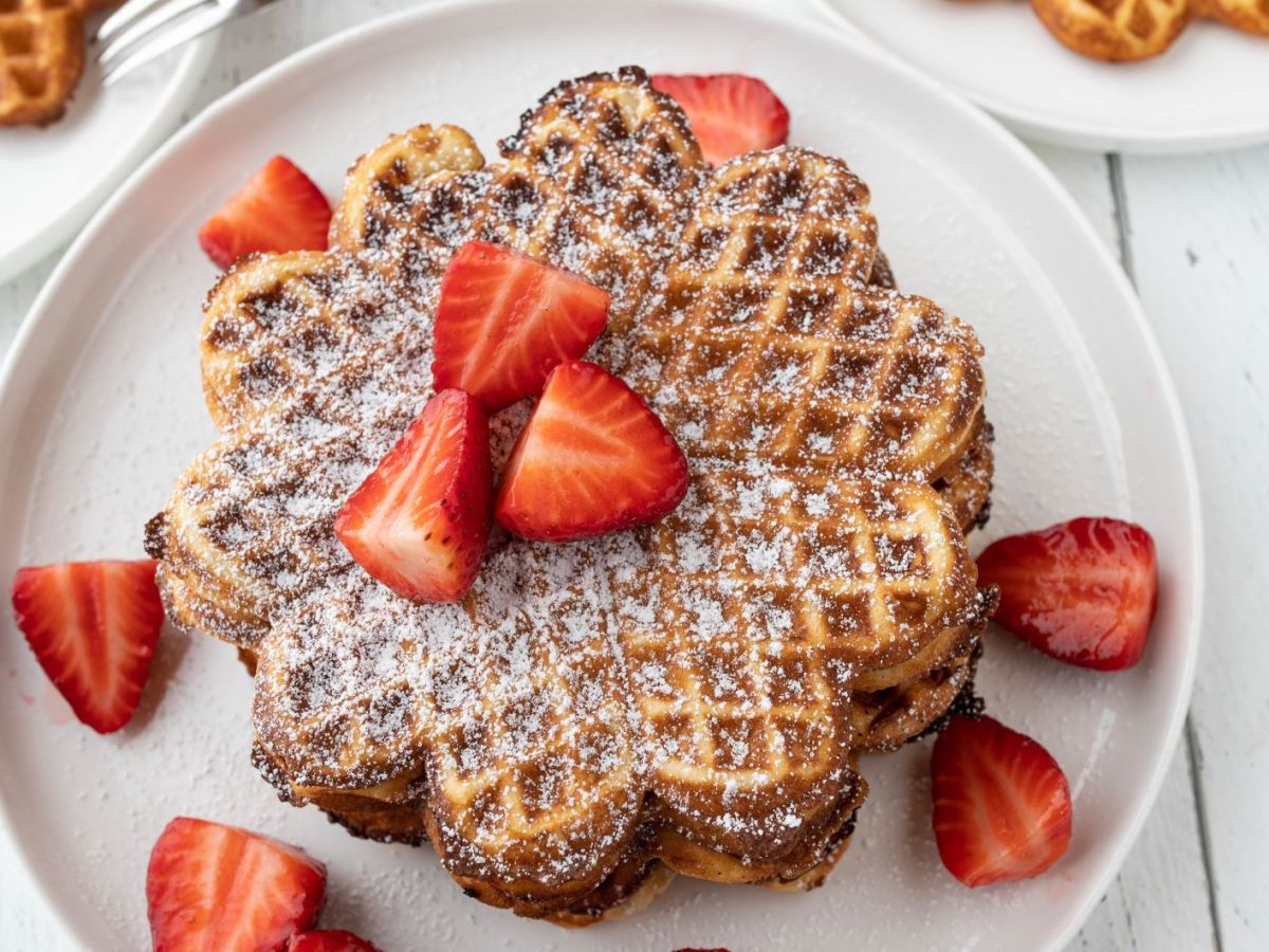 Vegane Waffeln: Einfaches Rezept für das fluffige Frühstücks-Glück