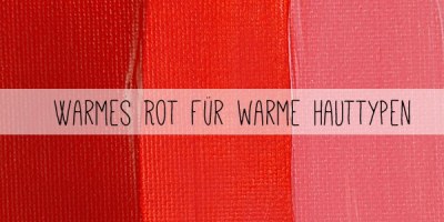 Warme Rottöne lassen brünette Frauen mit golden schimmernden Teint strahlen