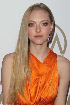 Amanda Seyfried ist bekannt für ihr langes, blondes Haar.