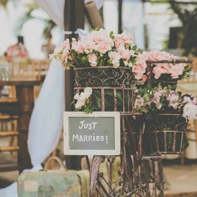 Blumendeko f&#xFC;r die Hochzeit: Die sch&#xF6;nsten Ideen