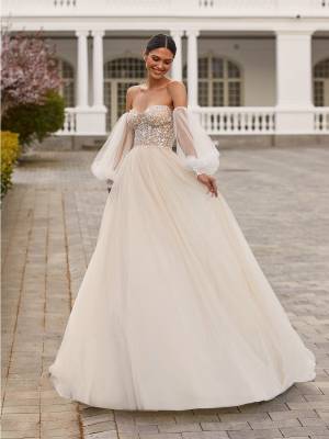 Brautkleid von Pronovias