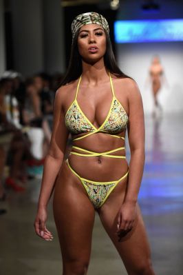 Bikini-Trend 2021: Criss-Cross-Bikinis