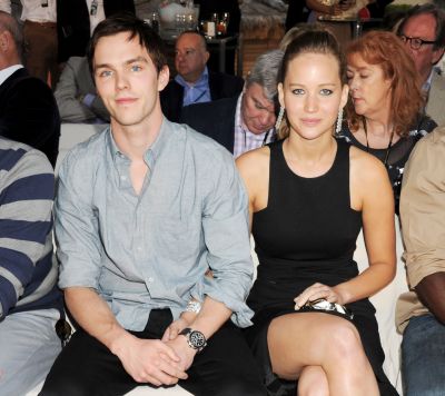 Nicolas Hoult und Jennifer Lawrence