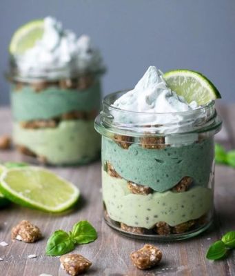 Limetten-Chia-Pudding