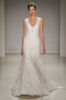 Brautkleid aus der Disney Fairy Tale Weddings Kollektion by Alfred Angelo