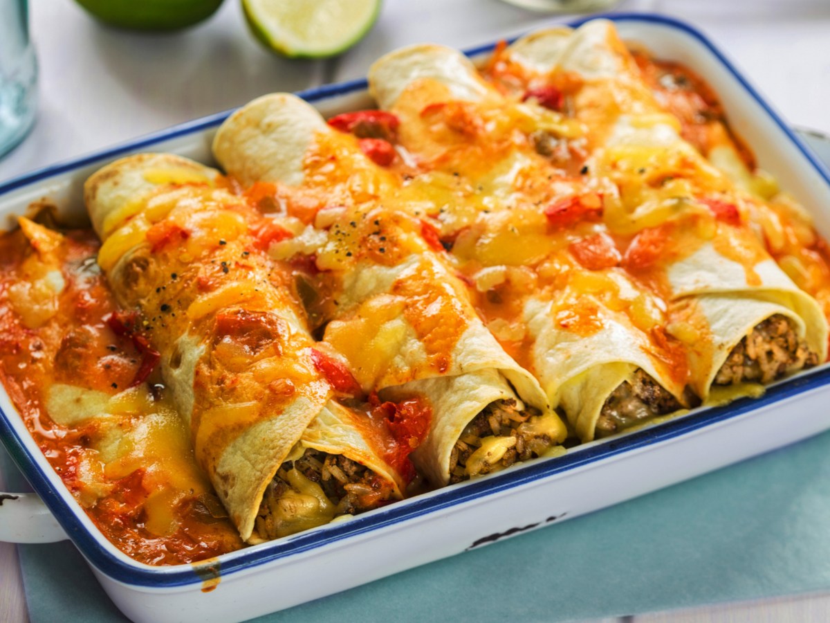 Mexikanisch schlemmen: Rezept für überbackene Enchiladas mit Hackfleisch-Füllung