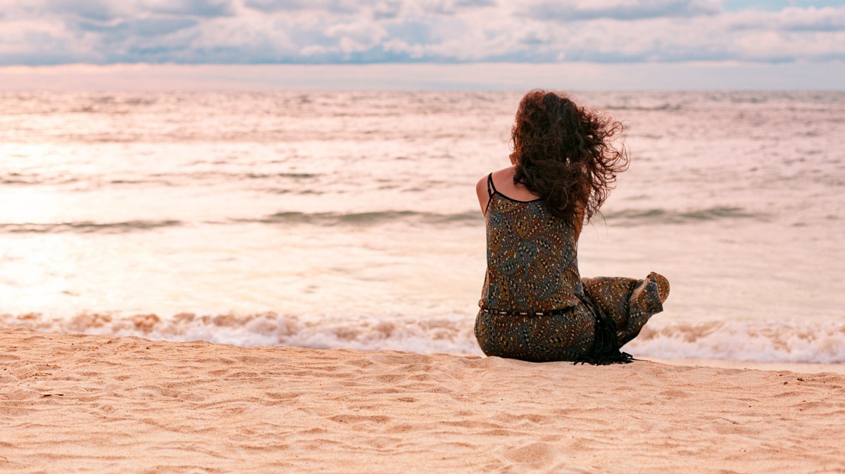 Frau am Strand