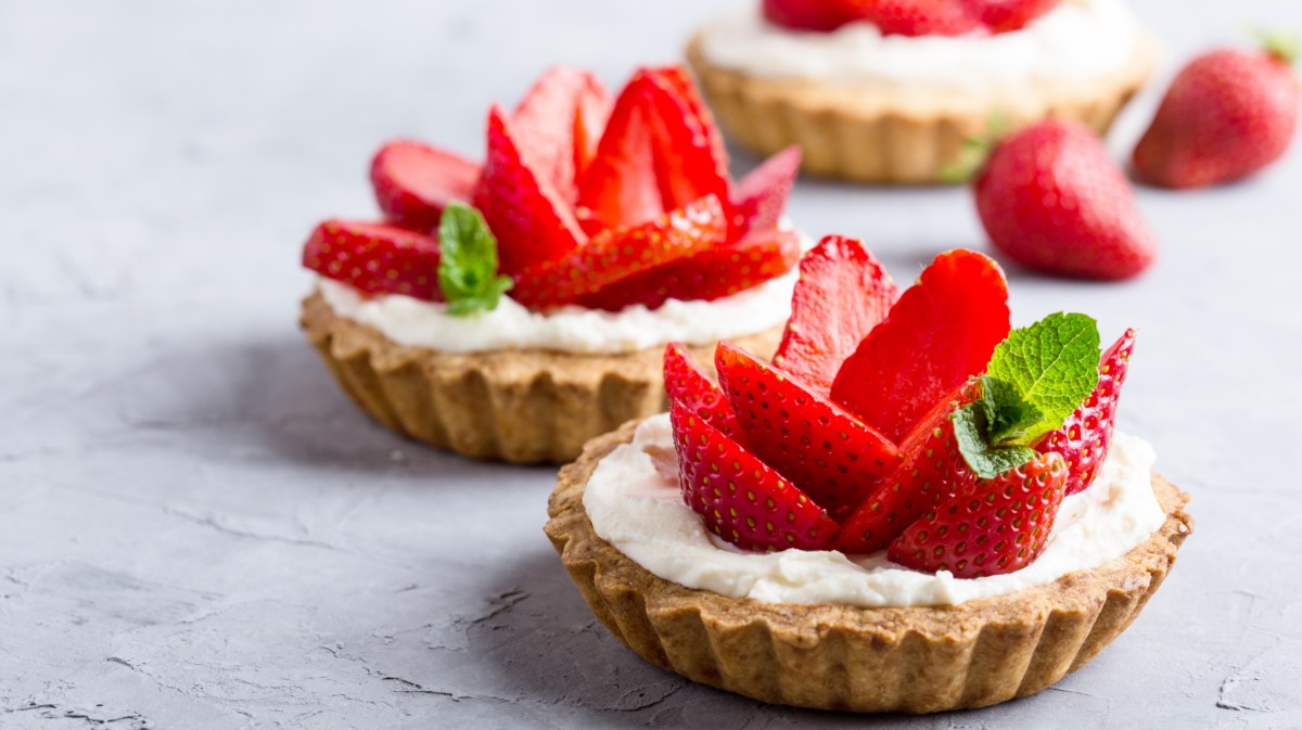 Tartelettes mit Erdbeeren.