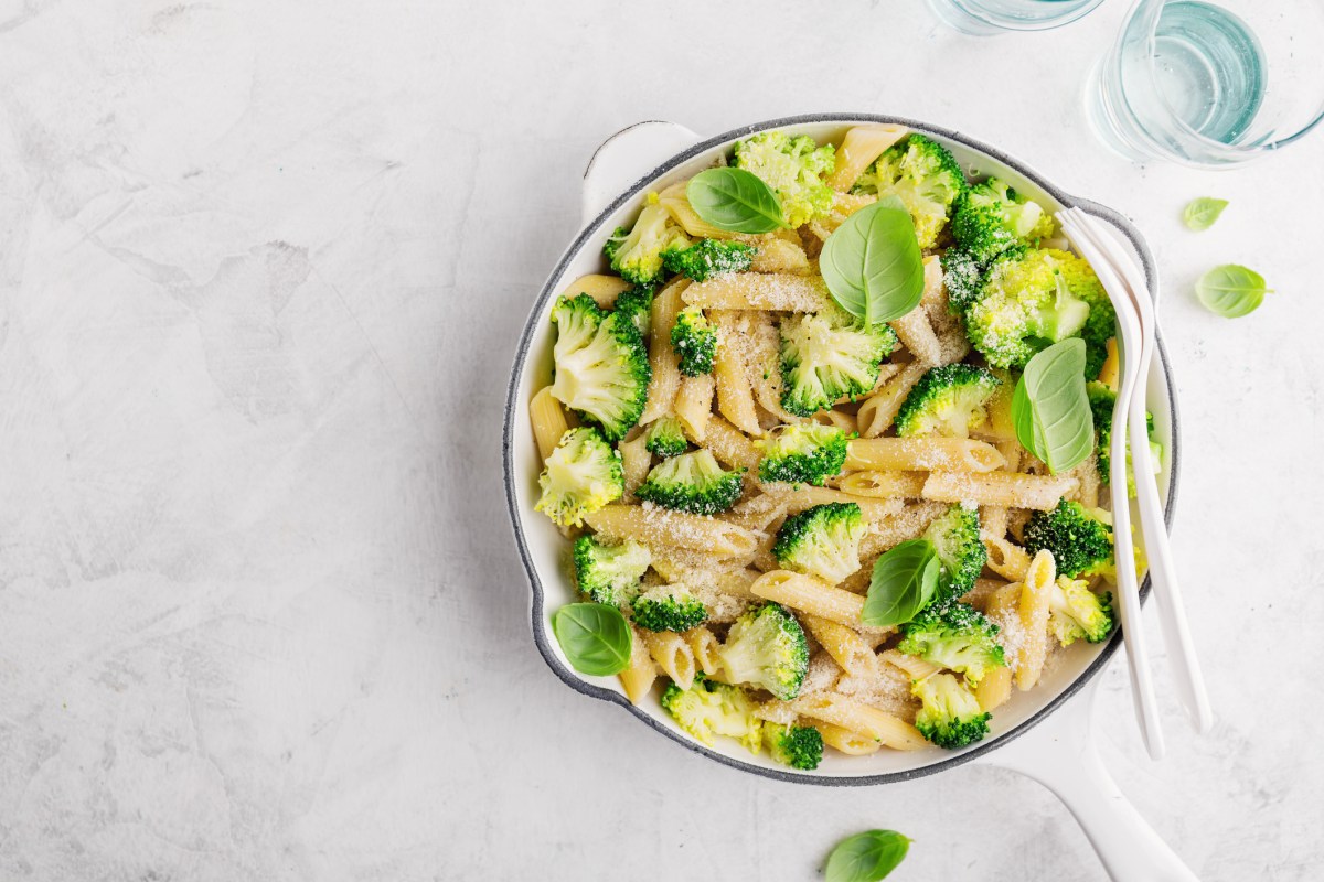 Schonkost-Rezepte: Nudelpfanne mit Brokkoli