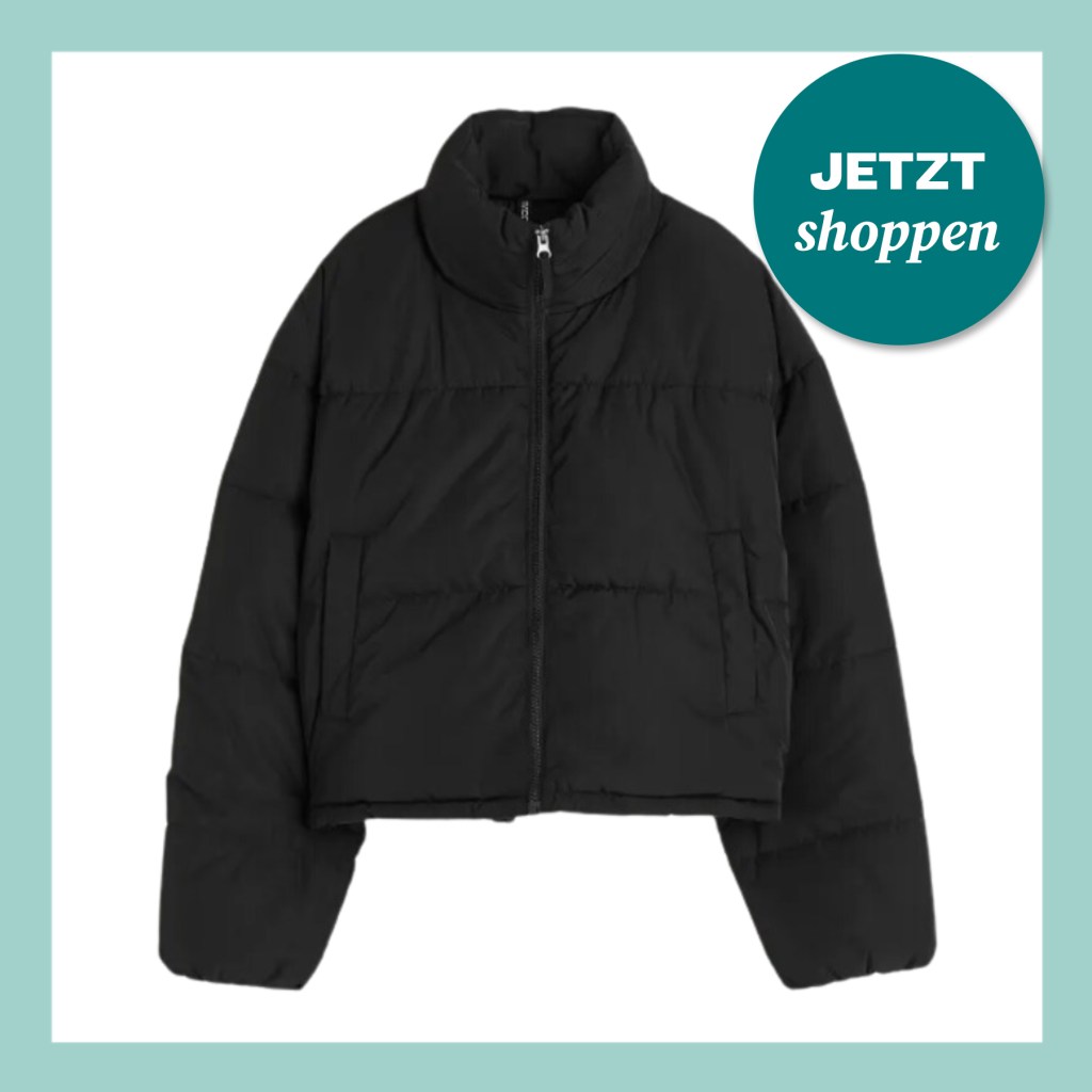 Schwarze Steppjacke von H&M, die jetzt im Angebot ist.