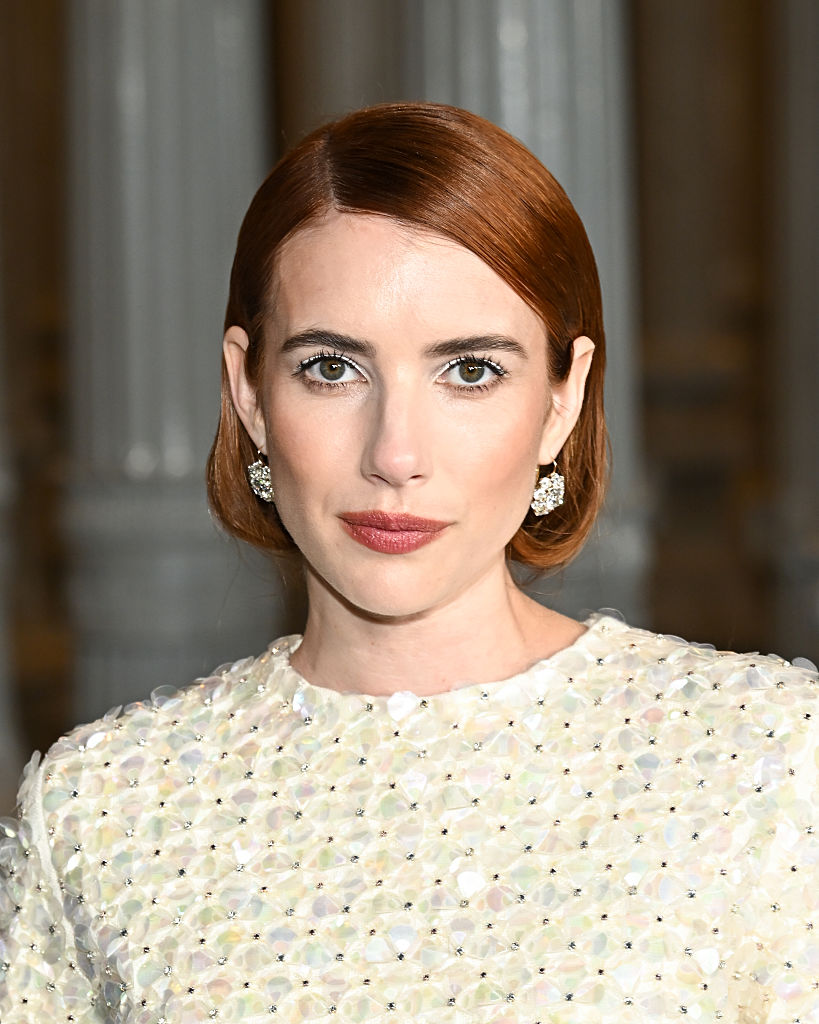 Rolled Bob von Emma Roberts.
